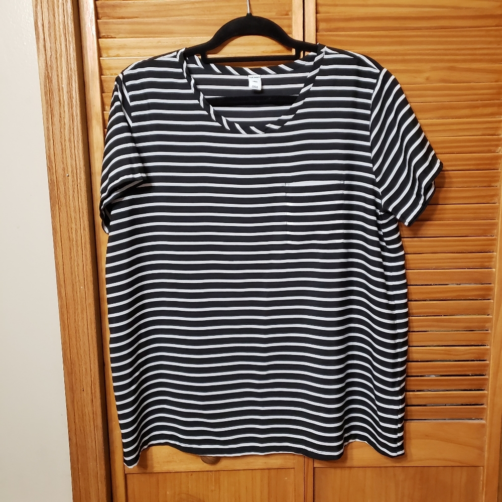 Old Navy Black/ White Striped Large Blouse